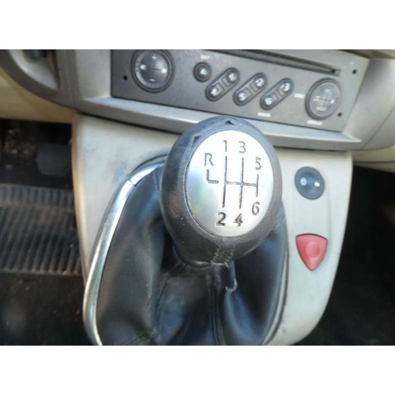 Boitier USM  RENAULT SCENIC 2 Photo n°6
