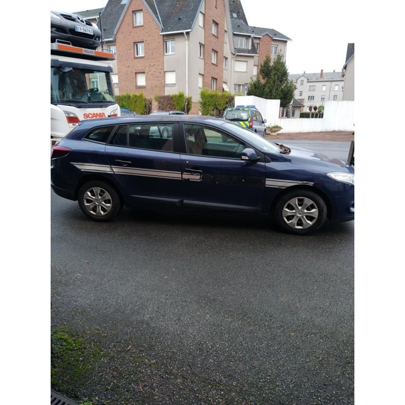Boitier USM  RENAULT MEGANE 3 Photo n°5