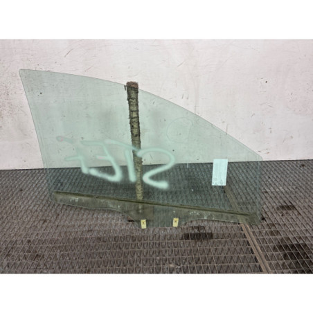 Vitre avant gauche FORD KA+