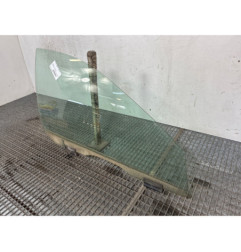 Vitre avant droit PEUGEOT 607