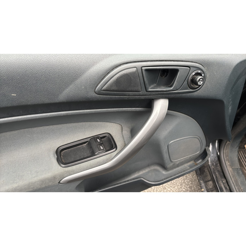 Moteur FORD FIESTA 6 Photo n°20