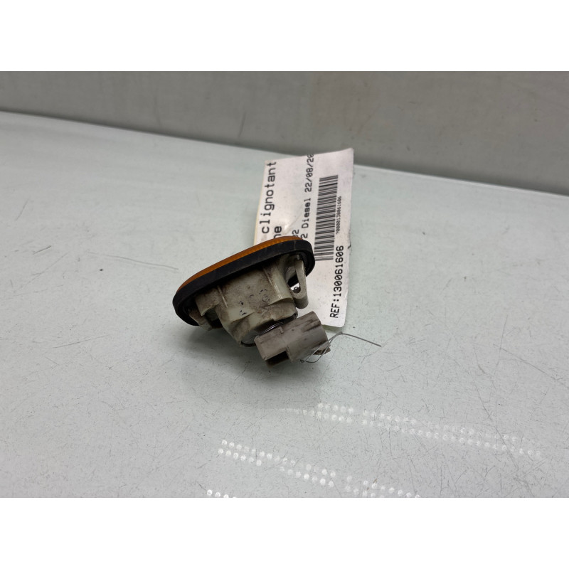 Repetiteur clignotant avant gauche (Feux) TOYOTA RAV4 2 Photo n°1