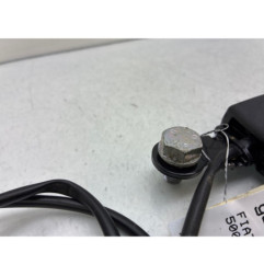 Attache ceinture avant gauche FIAT 500 2 Photo n°1