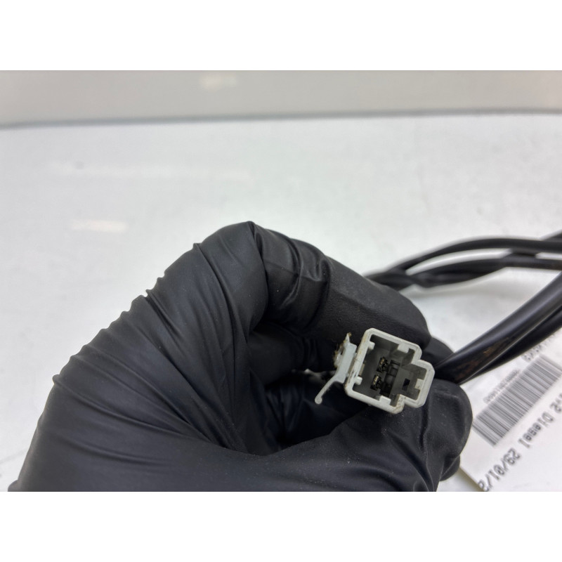 Attache ceinture avant gauche FIAT 500 2 Photo n°3