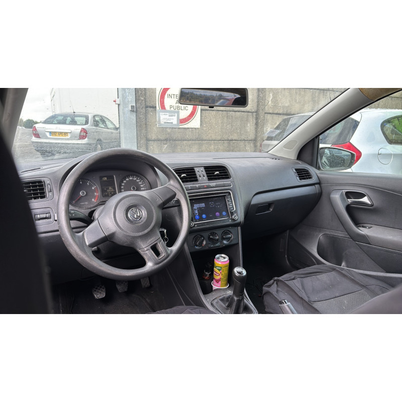 Actionneur verrou trappe d'essence VOLKSWAGEN POLO 5 Photo n°19
