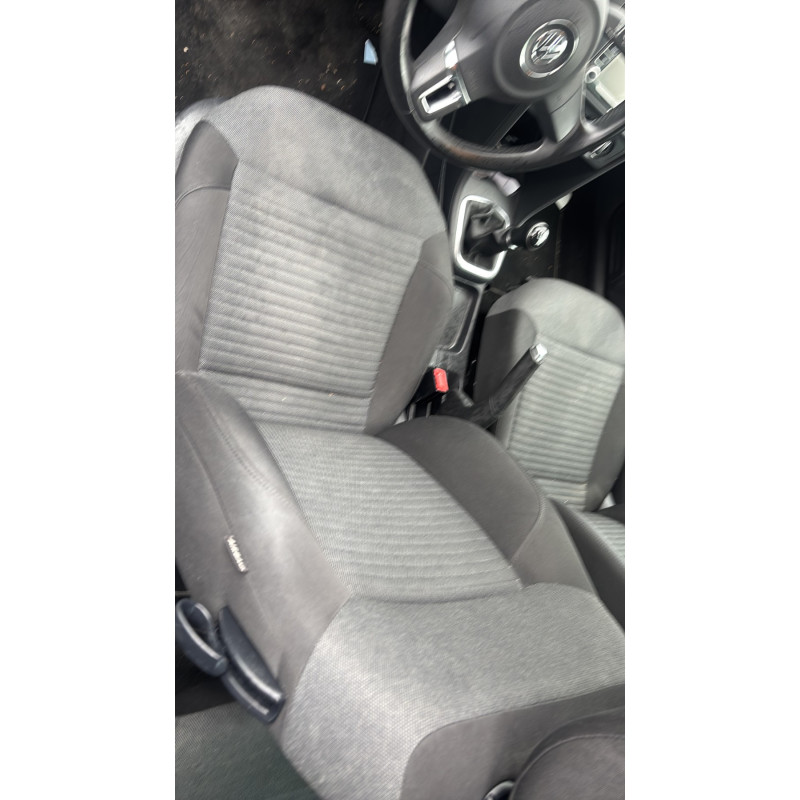Actionneur verrou trappe d'essence VOLKSWAGEN POLO 5 Photo n°10