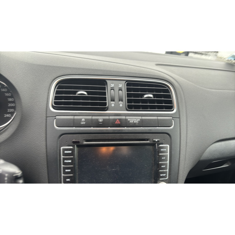 Actionneur verrou trappe d'essence VOLKSWAGEN POLO 5 Photo n°14