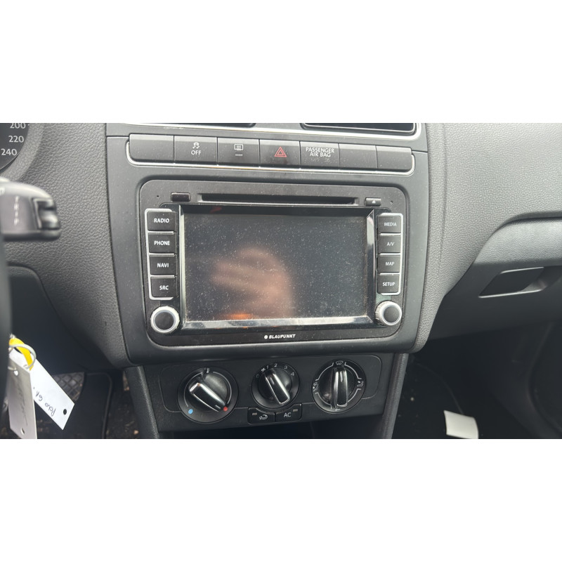 Actionneur verrou trappe d'essence VOLKSWAGEN POLO 5 Photo n°15
