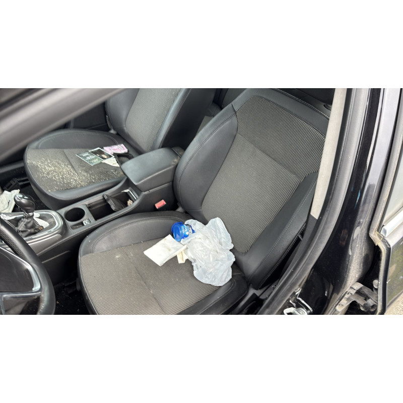 Interrupteur de leve vitre avant gauche OPEL ASTRA J Photo n°16