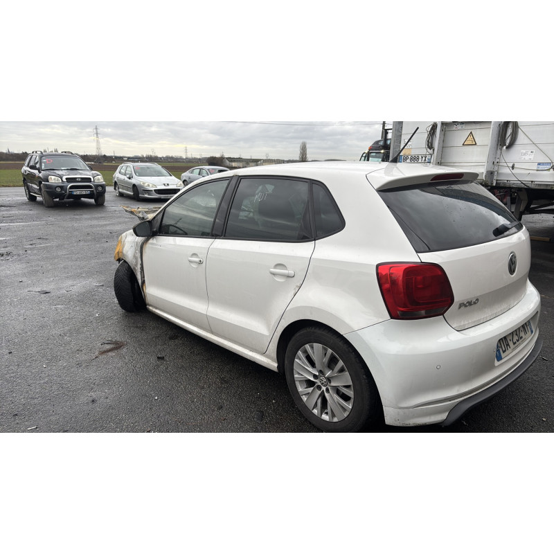 Actionneur verrou trappe d'essence VOLKSWAGEN POLO 5 Photo n°7