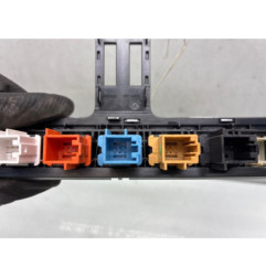 Bouton de warning VOLKSWAGEN POLO 5
