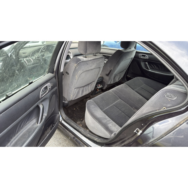 Vitre arriere gauche PEUGEOT 607 Photo n°9