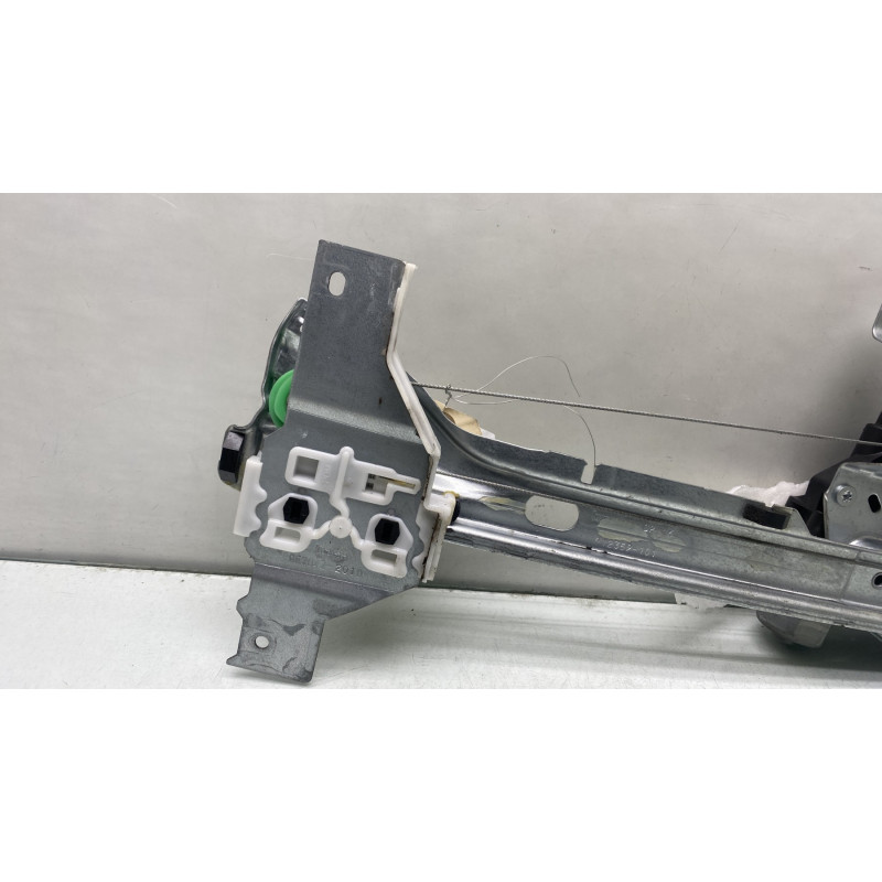 Leve vitre electrique arriere droit PEUGEOT 5008 1 Photo n°2