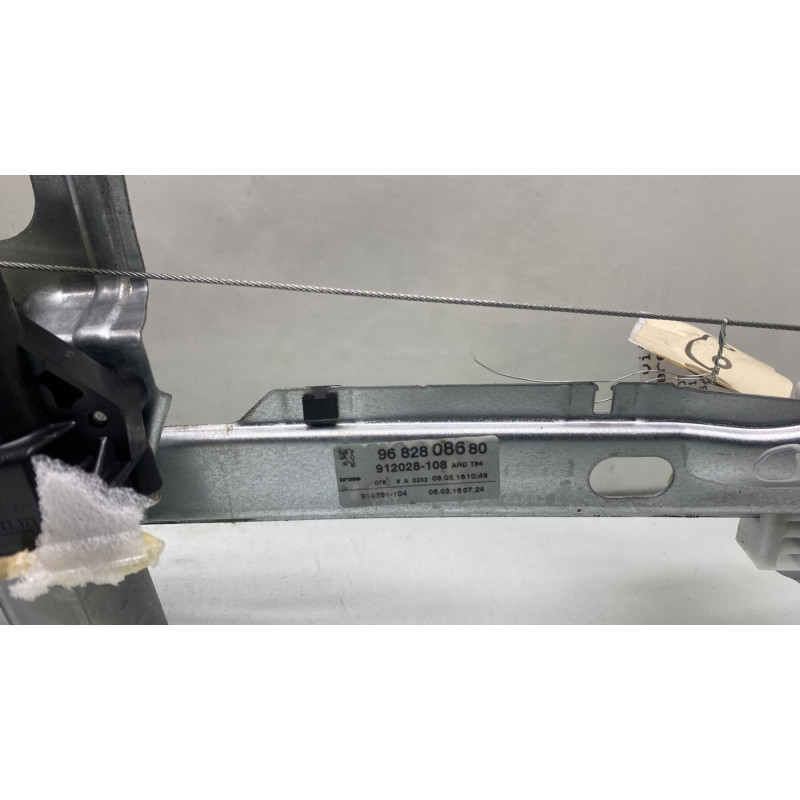 Leve vitre electrique arriere droit PEUGEOT 5008 1 Photo n°5