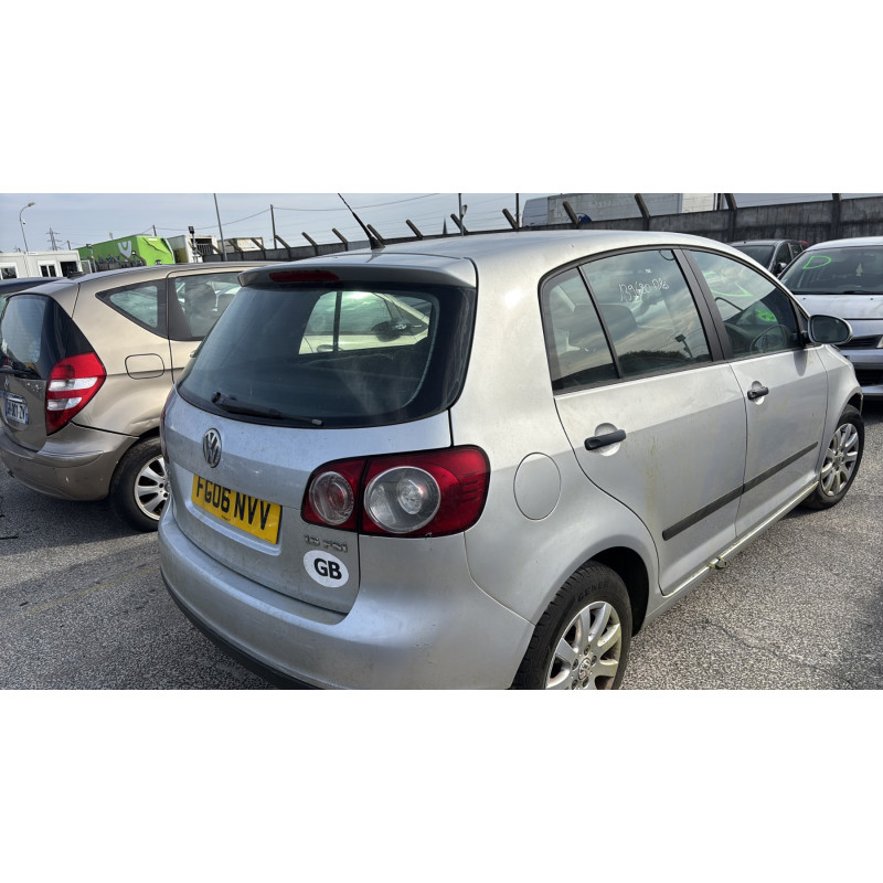 Moteur essuie glace avant droit VOLKSWAGEN GOLF PLUS Photo n°10