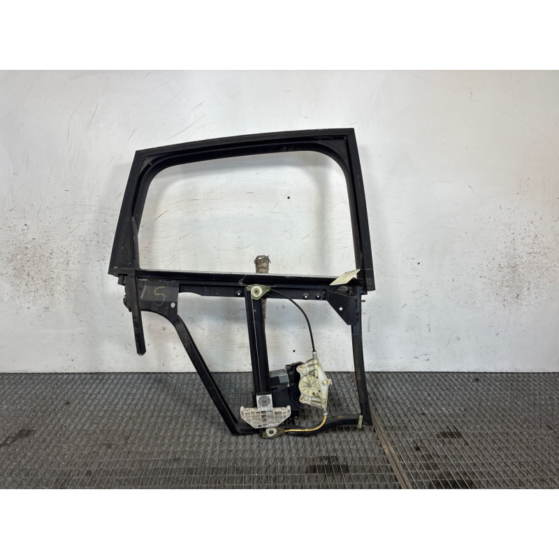 Leve vitre electrique arriere droit AUDI A2 Photo n°1