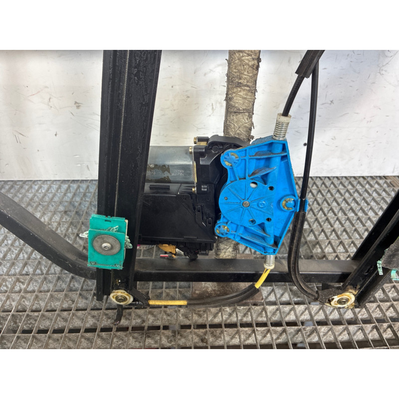 Leve vitre electrique avant gauche AUDI A2 Photo n°1