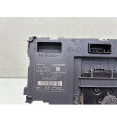 Lecteur de carte (neiman) RENAULT CLIO 4 Photo n°1
