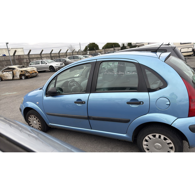Pare boue avant droit CITROEN C3 1 Photo n°10