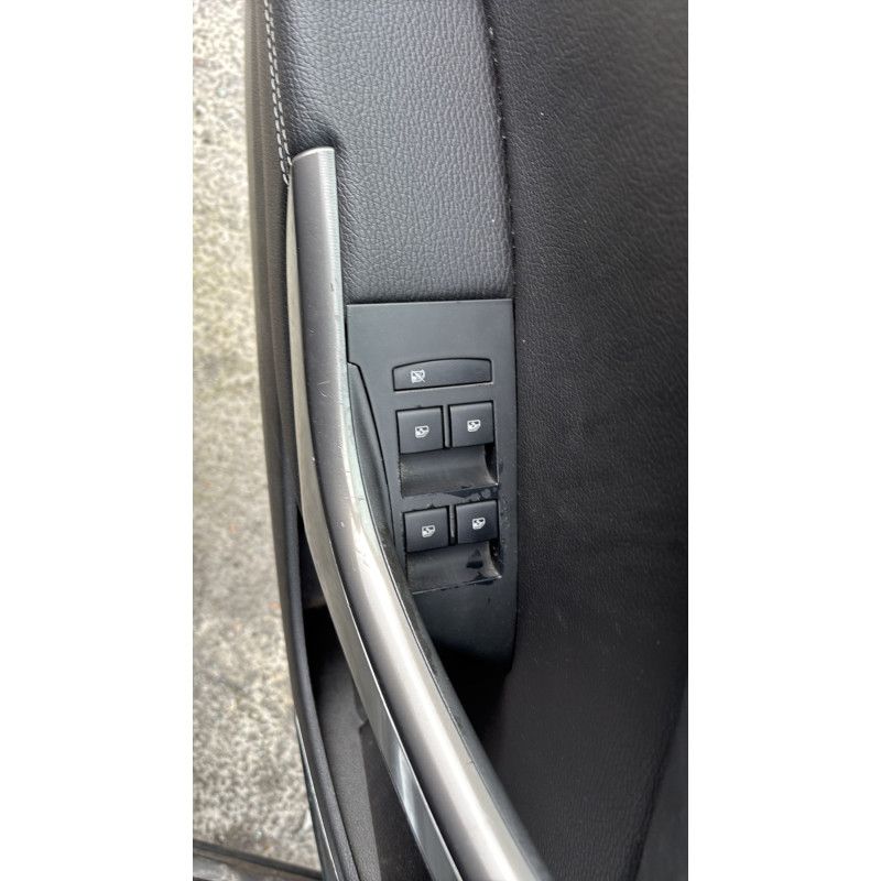 Repetiteur clignotant avant gauche (Feux) OPEL ASTRA J Photo n°14