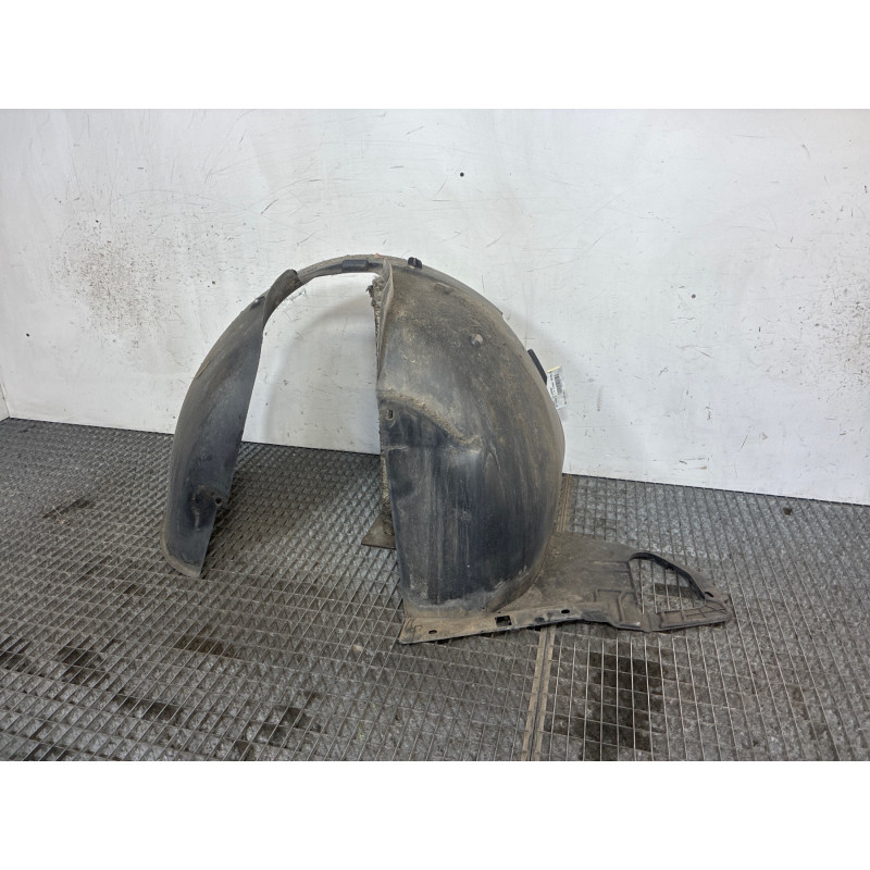 Pare boue avant gauche PEUGEOT 207 Photo n°4