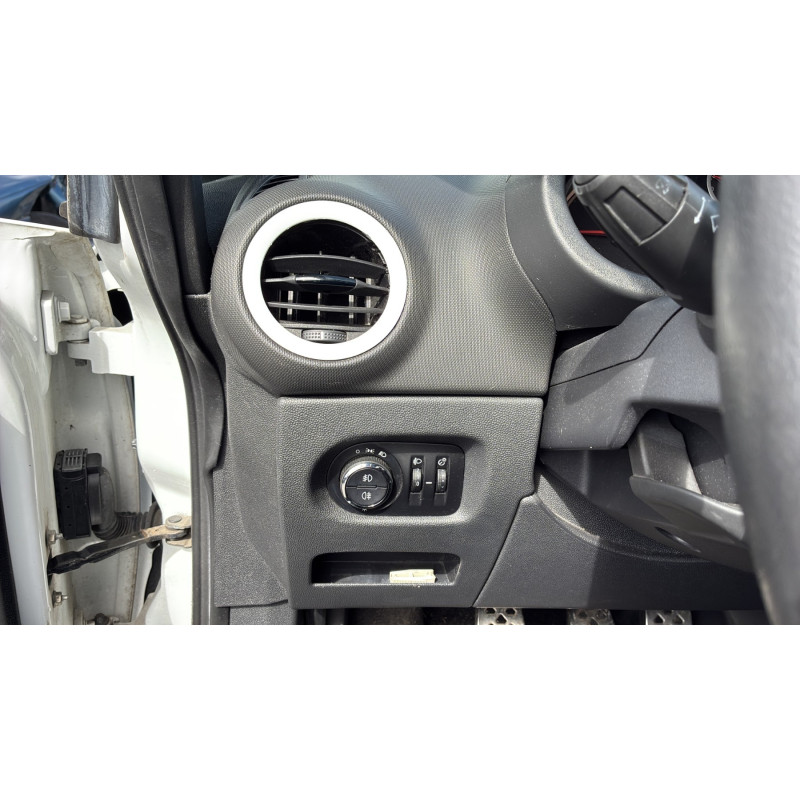 Avertisseur/Klaxon OPEL CORSA D Photo n°17