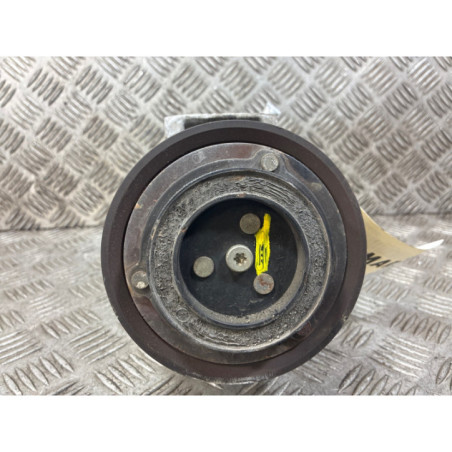 Compresseur clim OPEL ANTARA Photo n°1