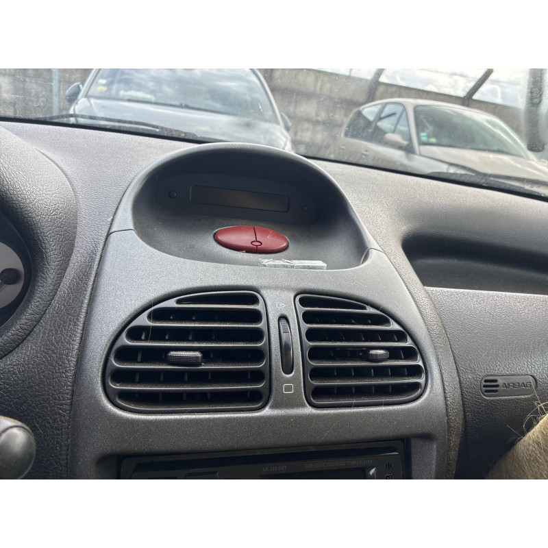Feu arriere principal droit (feux) PEUGEOT 206 Photo n°19