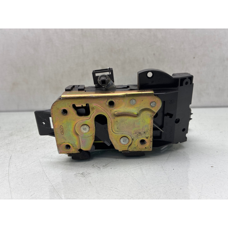 Serrure arriere droit JAGUAR X-TYPE Photo n°1