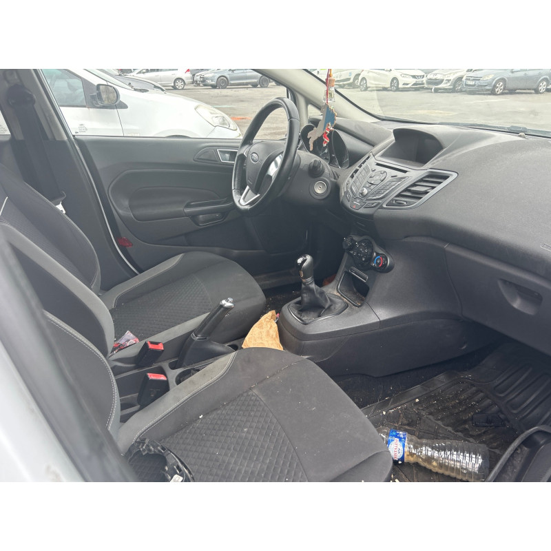 Antenne FORD FIESTA 6 Photo n°13