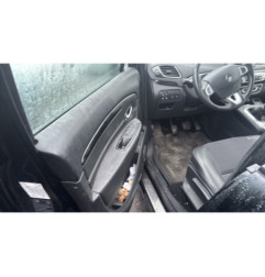 Anti brouillard arriere gauche RENAULT SCENIC 3