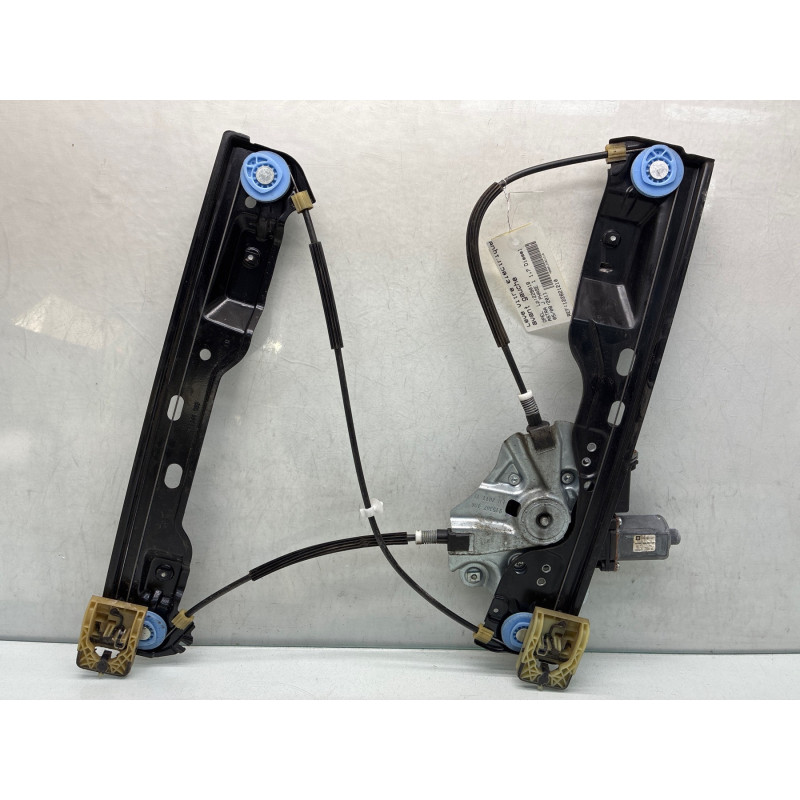Leve vitre electrique avant gauche OPEL ASTRA J Photo n°5