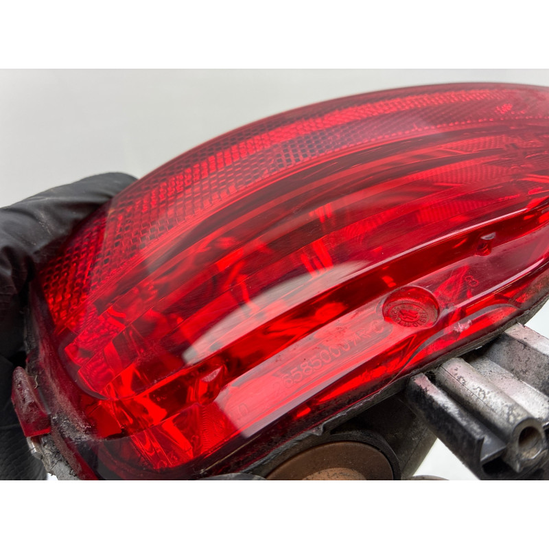 Anti brouillard arriere gauche RENAULT SCENIC 3 Photo n°3