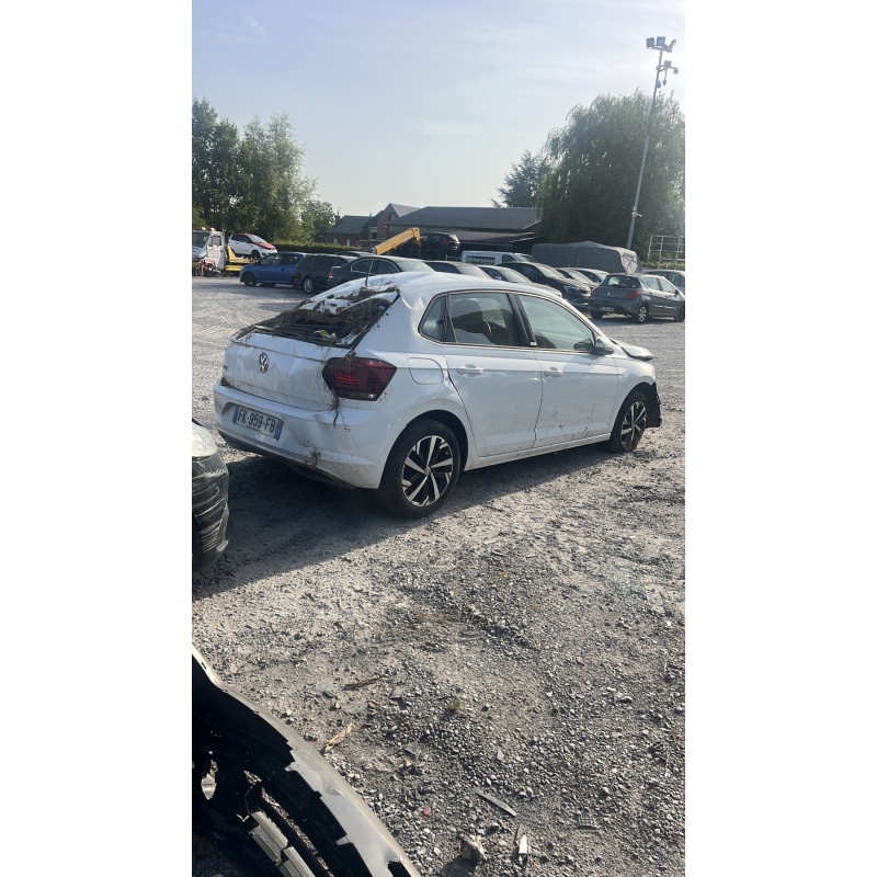 Anti brouillard droit (feux) VOLKSWAGEN POLO 6 Photo n°9
