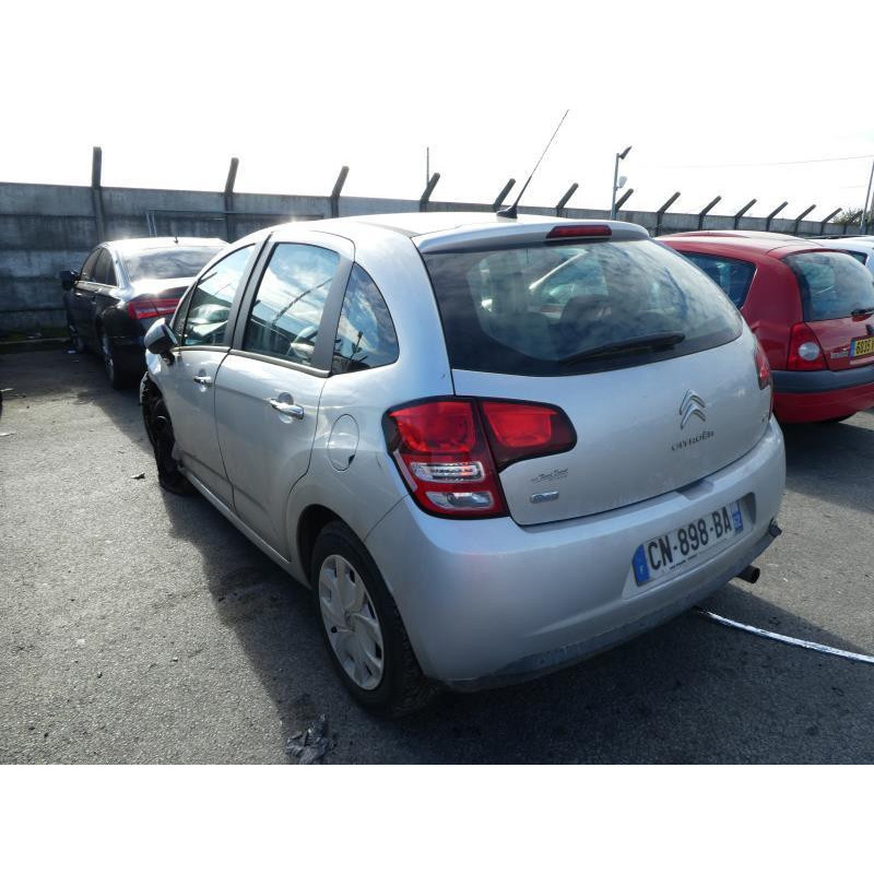Anti brouillard droit (feux) CITROEN C3 2 Photo n°7