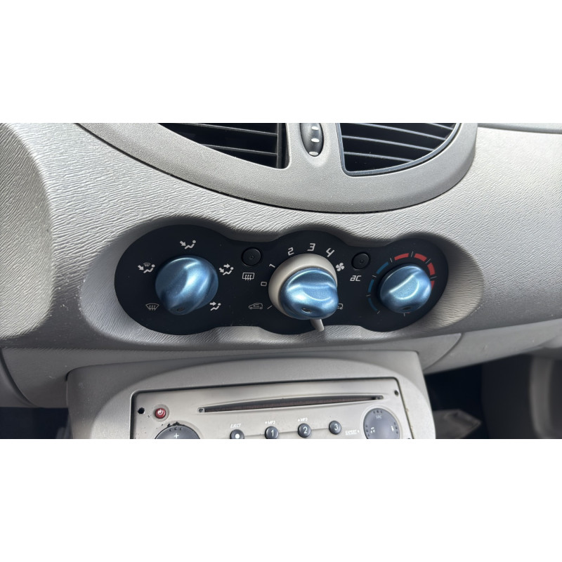 Aile avant droit RENAULT TWINGO 2 Photo n°19