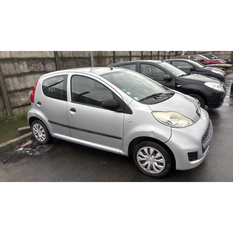 Vase de lave glace PEUGEOT 107 Photo n°17