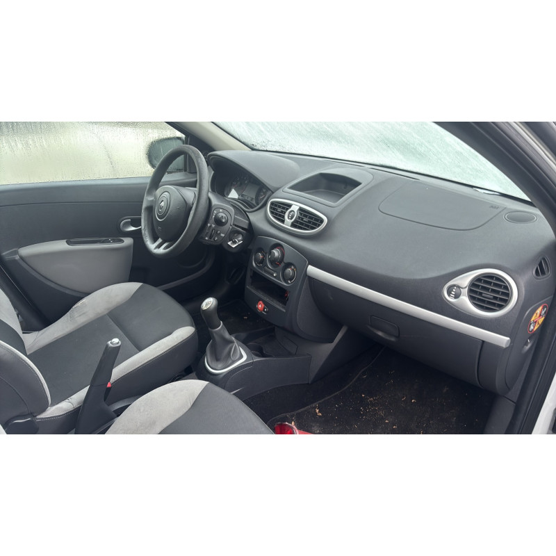 Interrupteur de leve vitre avant droit RENAULT CLIO 3 Photo n°11