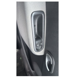 Interrupteur de leve vitre avant droit RENAULT CLIO 3
