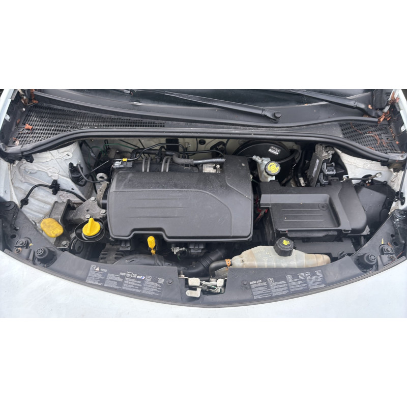 Interrupteur de leve vitre avant droit RENAULT CLIO 3 Photo n°18