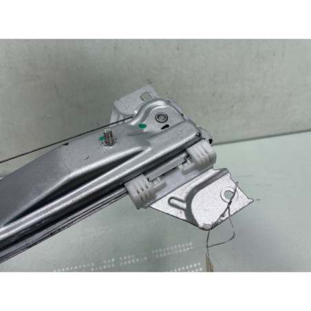 Leve vitre electrique avant droit FORD KA+