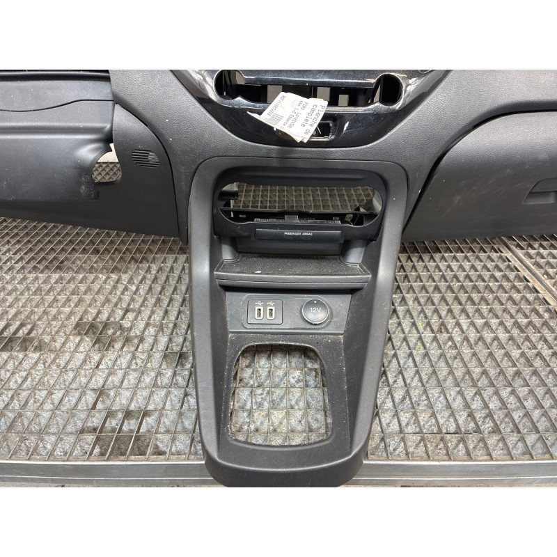 Planche de bord complete FORD KA+ Photo n°6
