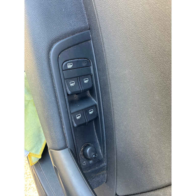 AUDI A1 1 SPORTBACK PHASE 1 1.6 TDI - 16V TURBO Photo n°10