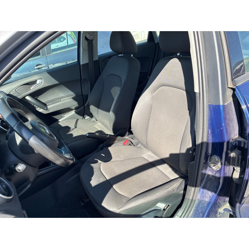 AUDI A1 1 SPORTBACK PHASE 1 1.6 TDI - 16V TURBO Photo n°11