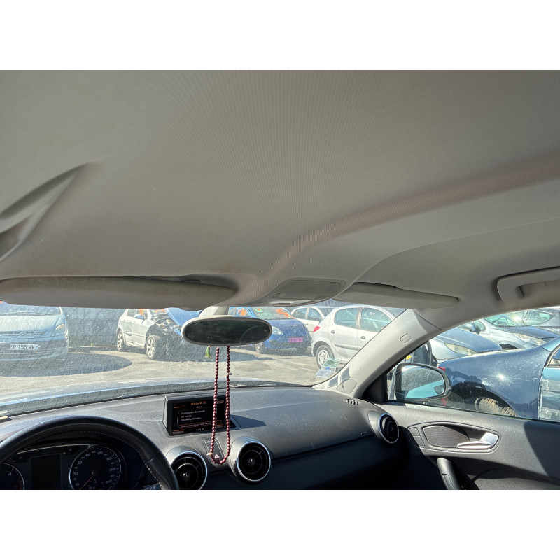 AUDI A1 1 SPORTBACK PHASE 1 1.6 TDI - 16V TURBO Photo n°15