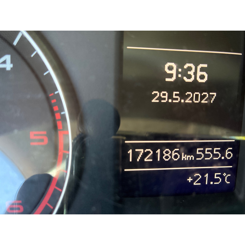 AUDI A1 1 SPORTBACK PHASE 1 1.6 TDI - 16V TURBO Photo n°17