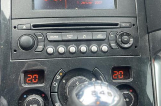 Porte avant droit PEUGEOT 3008 1
