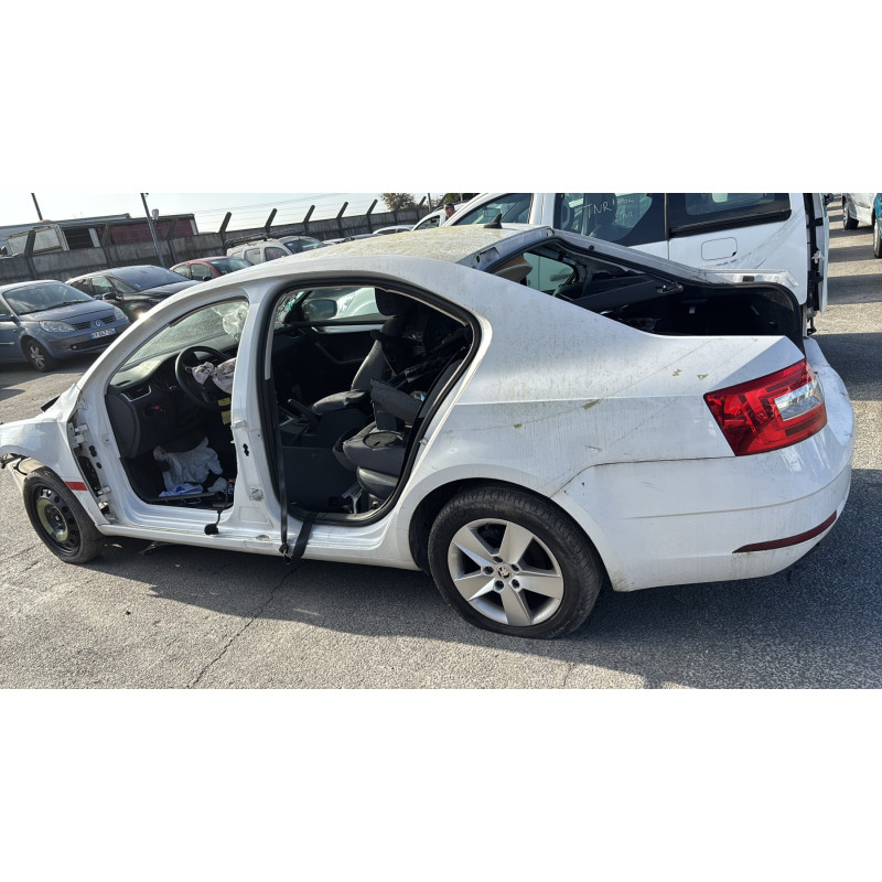Cardan droit (transmission) SKODA OCTAVIA 3 Photo n°11