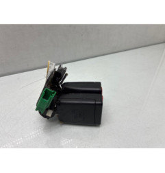 Attache ceinture arriere droit LAND ROVER RANGE ROVER 1 EVOQUE