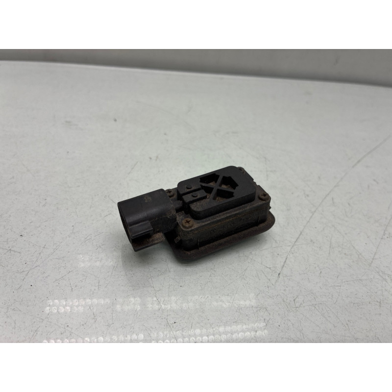 Bouton de coffre LAND ROVER RANGE ROVER 1 EVOQUE Photo n°3